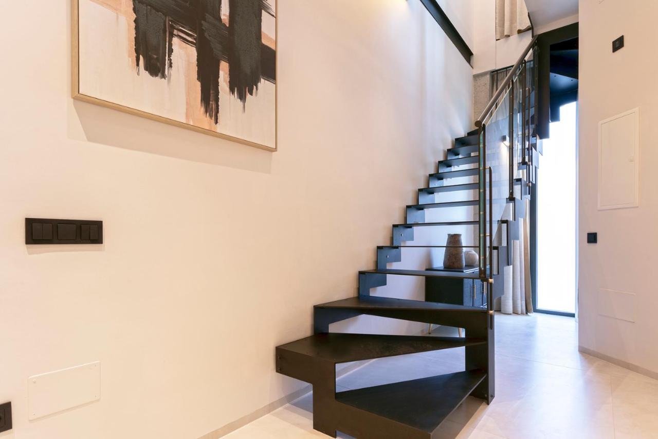 Magnificent Renovated 2Bd 2Bth Duplex With Backyard - City Centre Malaga Bagian luar foto